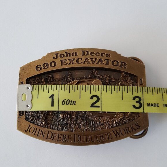 John Deere Model 690 Excavator 1997 Brass Belt Buckle Limited Edition - Picture 5 of 7